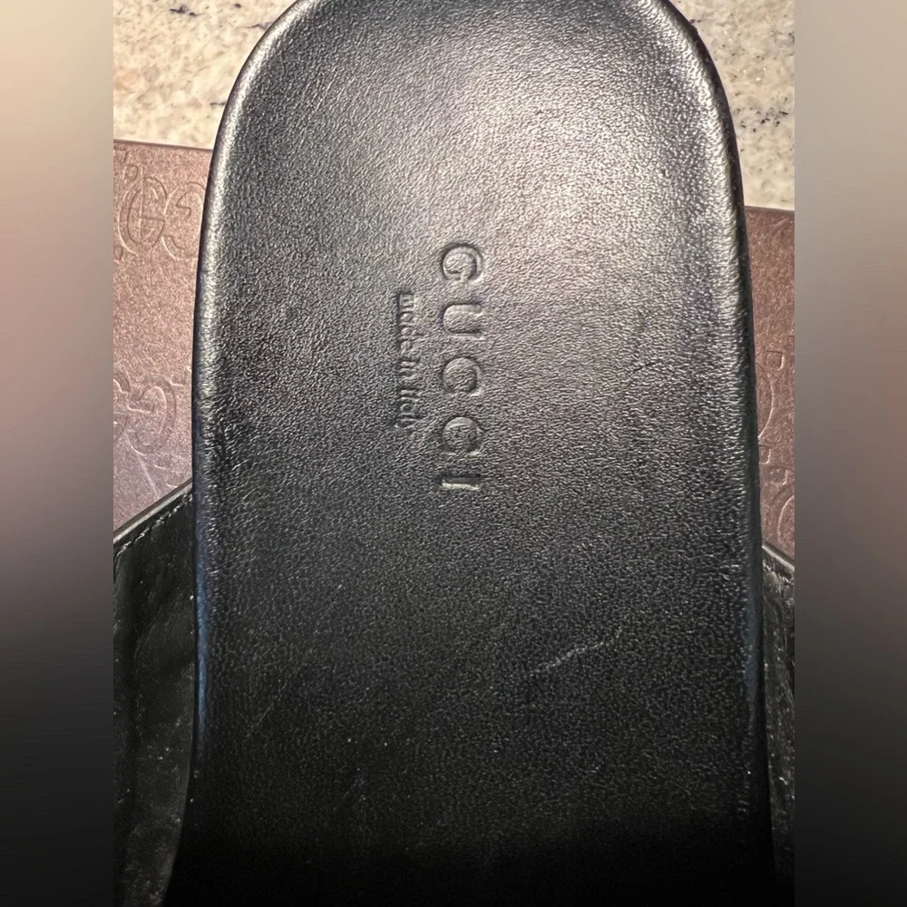 SOLD SOLD Authentic Gucci Vacchetta Austin Nero Sandal - Picture 7 of 16